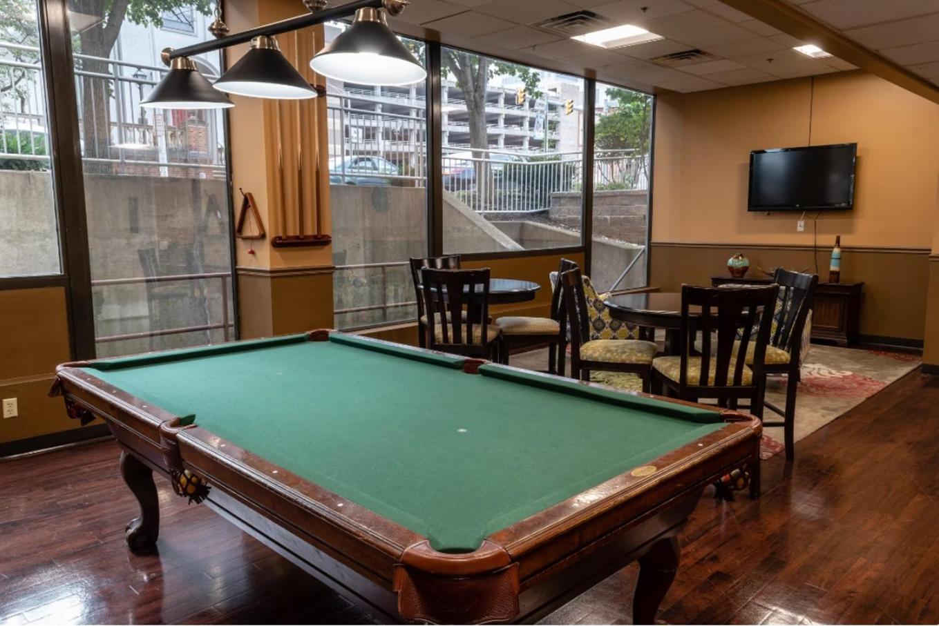 Pp 1114 Beautiful Professional 1br Apt, Pool